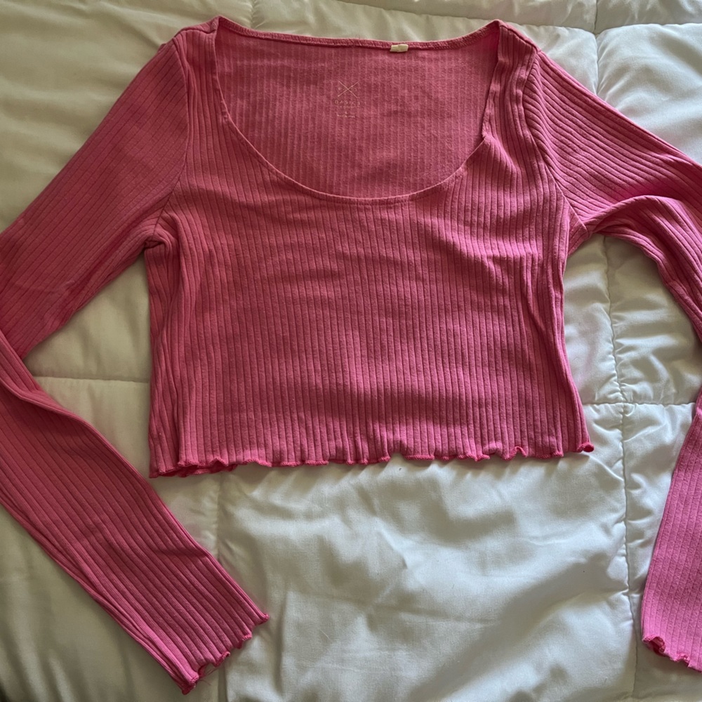 pink long sleeve top